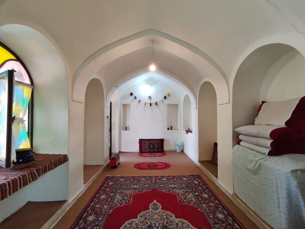 اقامتگاه بومگردی تیارا دزفول2