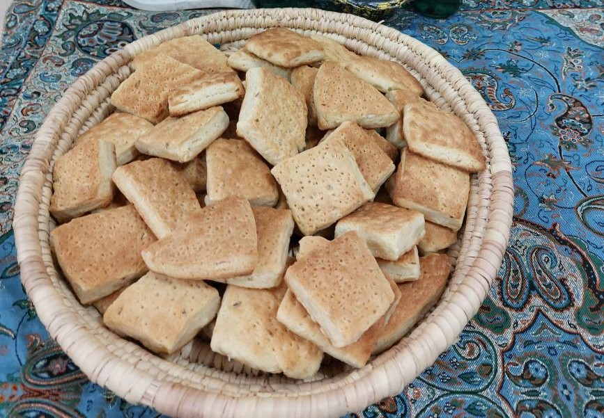 خرید کلوچه دزفولی